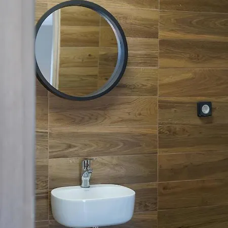 The Spot - At The Heart Of The Old Town Apartment