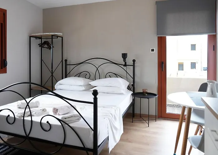 The Spot - At The Heart Of The Old Town